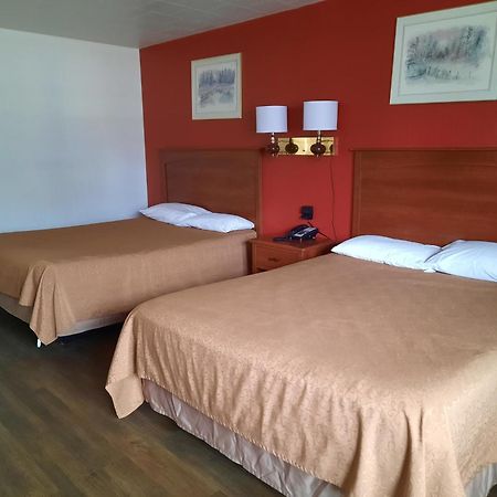 Motel Reedsburg Номер фото